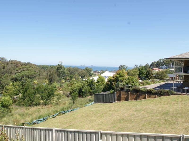 3a Henry Place, Long Beach NSW 2536