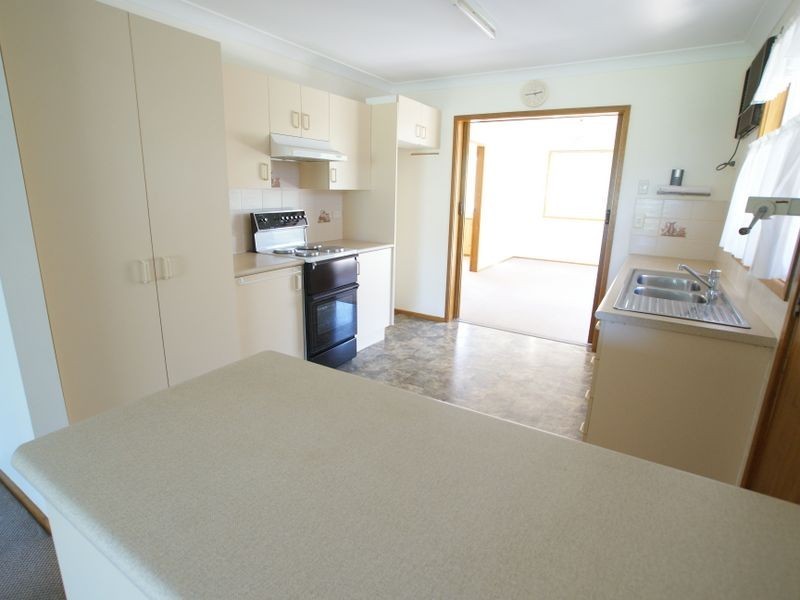 91 Berrima Parade, Surfside NSW 2536