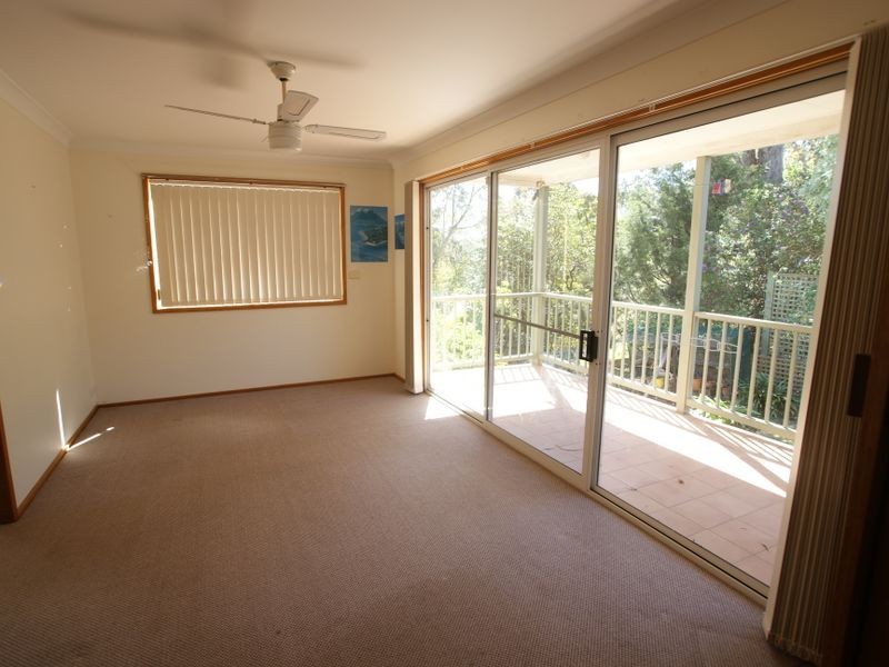 91 Berrima Parade, Surfside NSW 2536