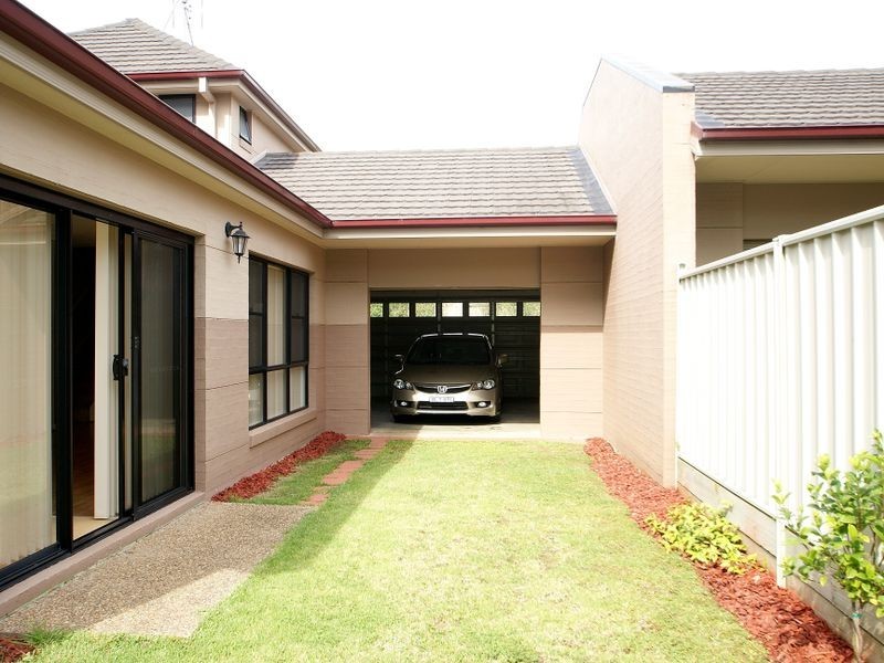 2/16 Henry Place, Long Beach NSW 2536