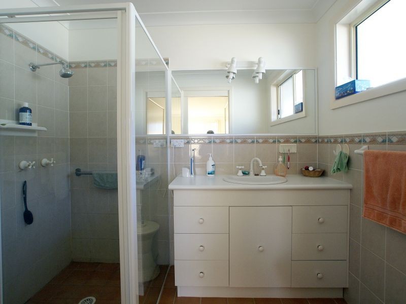 32 Michener Court, Long Beach NSW 2536