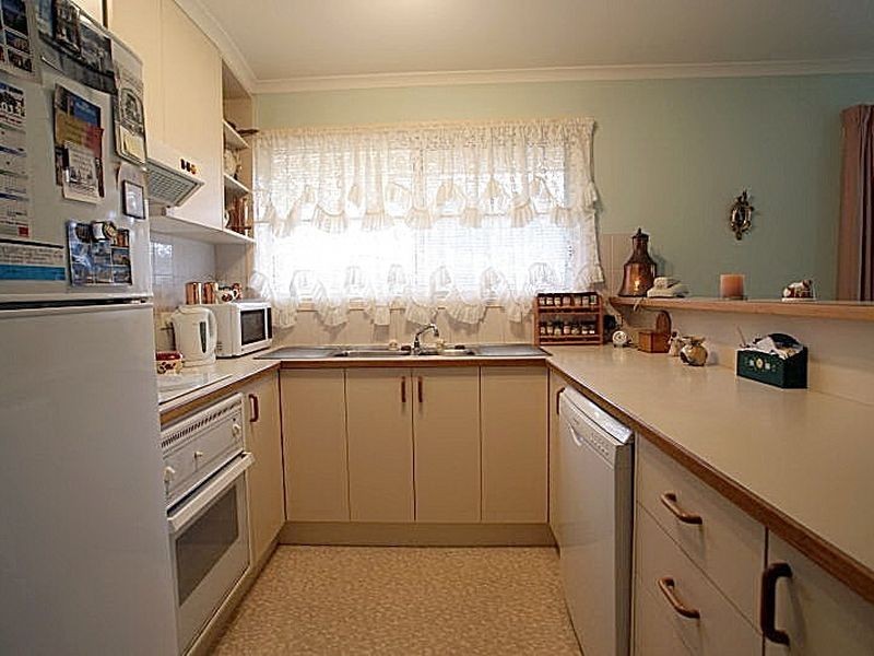 1/ 2-4 Newth Place, Surf Beach NSW 2536