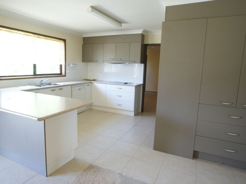 39 Melaleuca Cres, Catalina NSW 2536