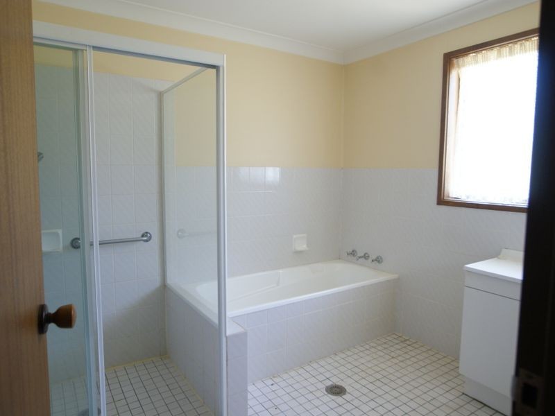 39 Melaleuca Cres, Catalina NSW 2536