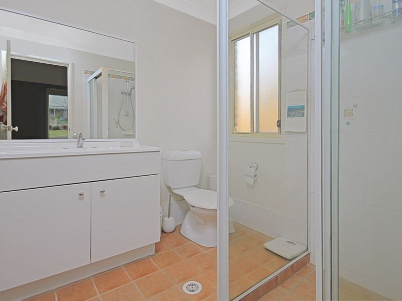 44 Eric Fenning Drive, Surf Beach NSW 2536