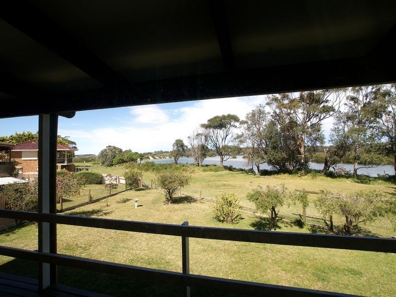 89 Sunpatch Parade, Tomakin NSW 2537