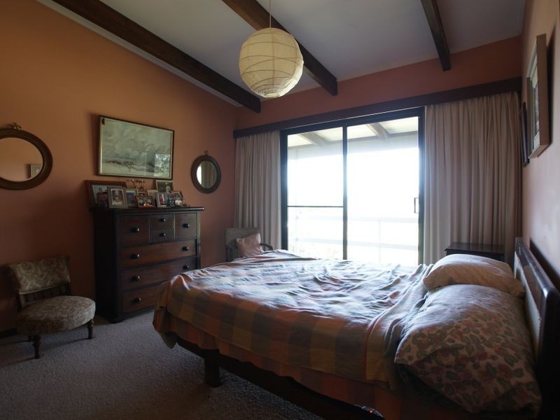 89 Sunpatch Parade, Tomakin NSW 2537