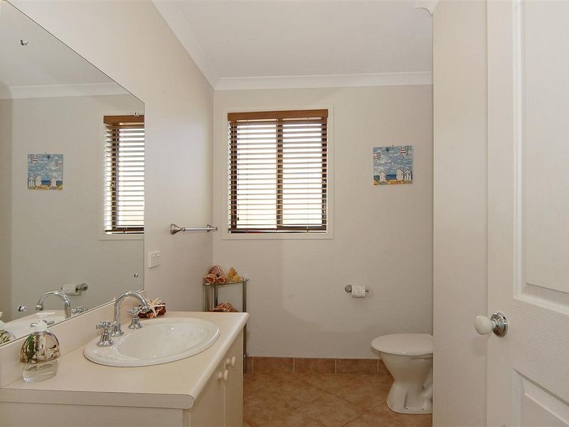 8 Protea Place, Catalina NSW 2536