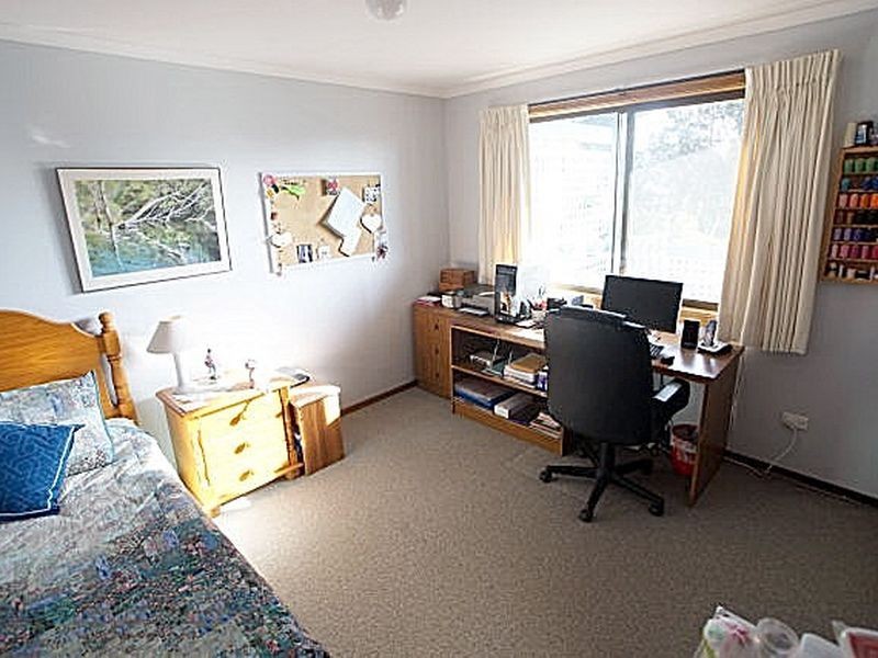 32 Point Parade, Congo NSW 2537