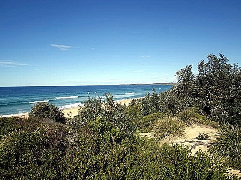 32 Point Parade, Congo NSW 2537