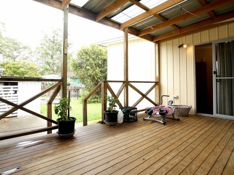 18 Clare Crescent, Batehaven NSW 2536