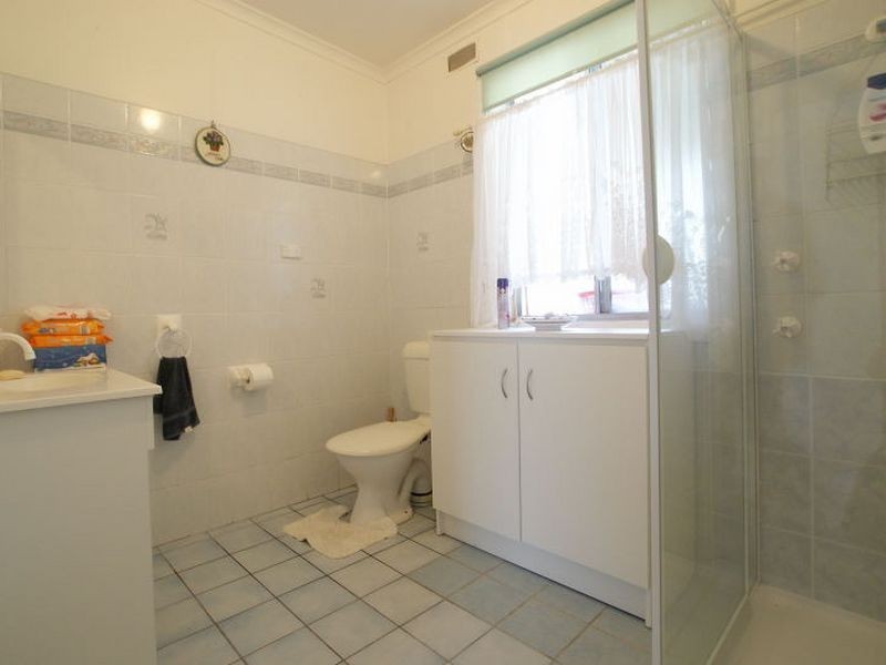 18 Clare Crescent, Batehaven NSW 2536