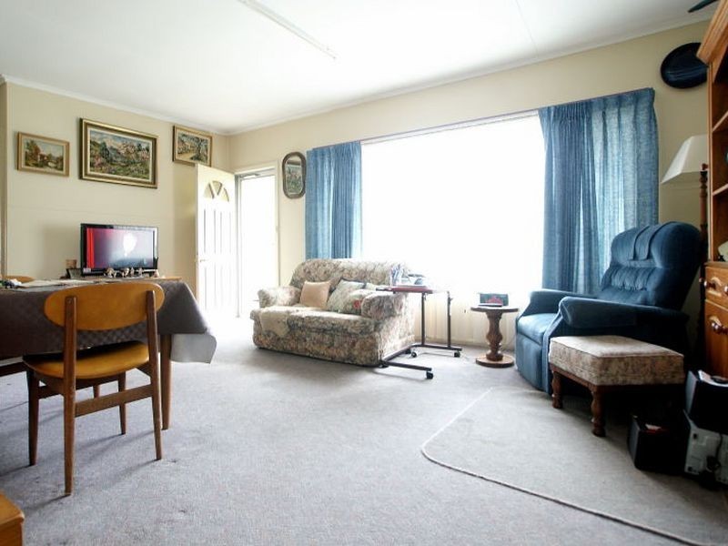 18 Clare Crescent, Batehaven NSW 2536