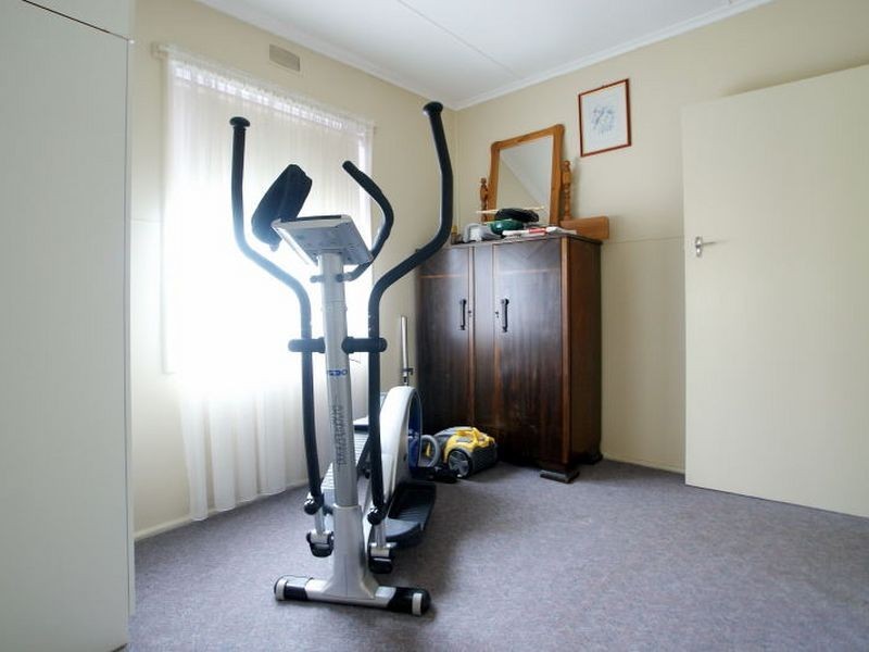 18 Clare Crescent, Batehaven NSW 2536