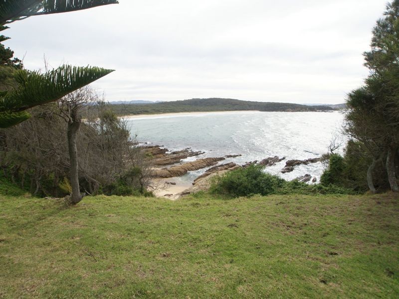 5 Comerang Place, Potato Point NSW 2545