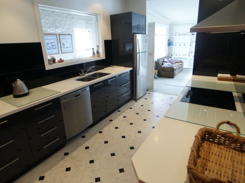 5 Comerang Place, Potato Point NSW 2545