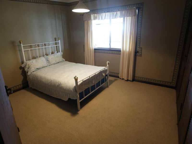 5 Comerang Place, Potato Point NSW 2545