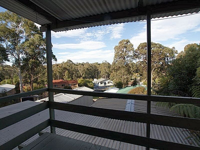 12 Berrima Parade, Surfside NSW 2536