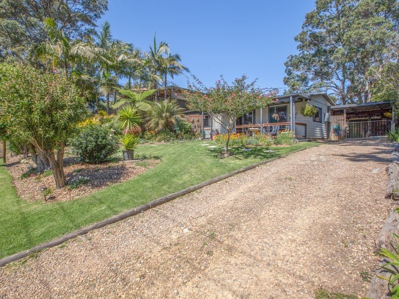 25 Tomakin Place, Tomakin NSW 2537