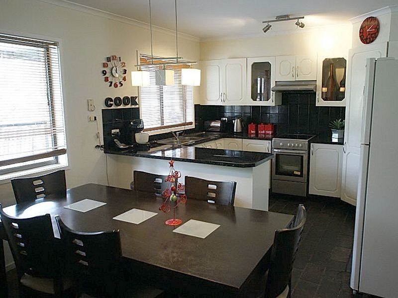 5 Beauty Crescent, Surfside NSW 2536