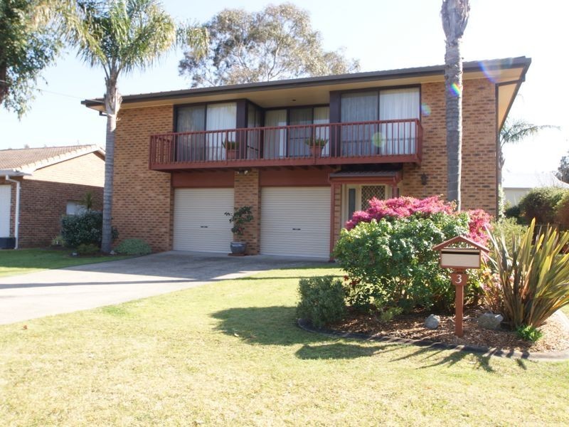 3 Myamba Parade, Surfside NSW 2536