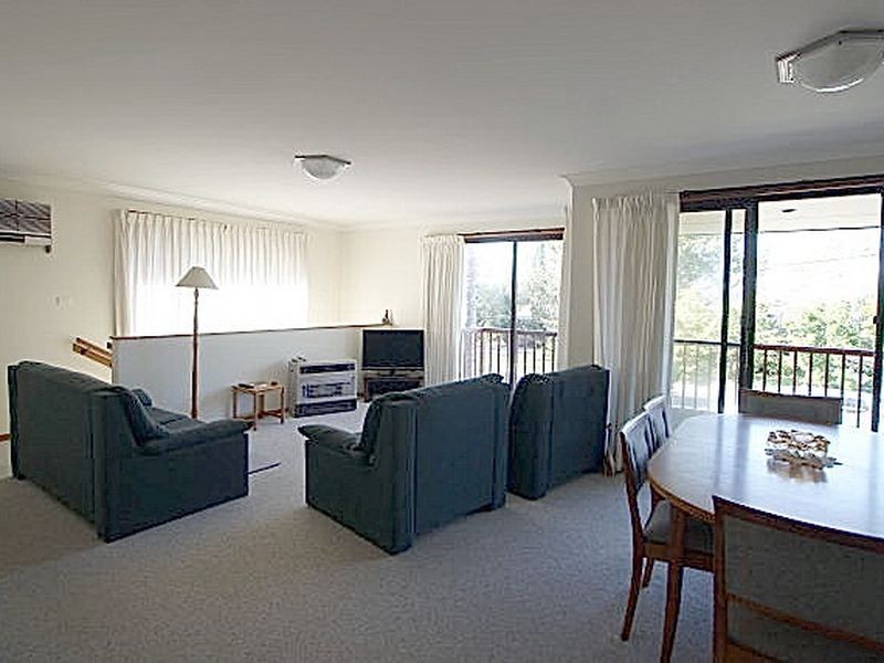 3 Myamba Parade, Surfside NSW 2536