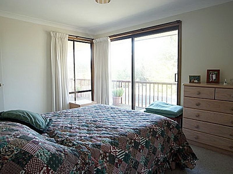 3 Myamba Parade, Surfside NSW 2536