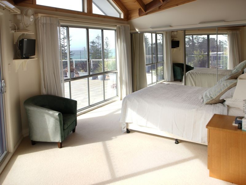 131 Tuross Boulevarde, Tuross Head NSW 2537