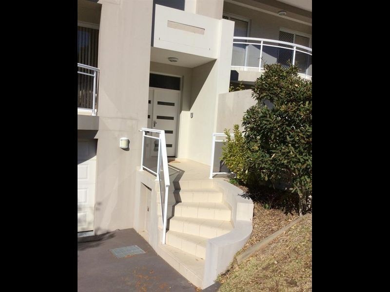 3b Henry Place, Long Beach NSW 2536