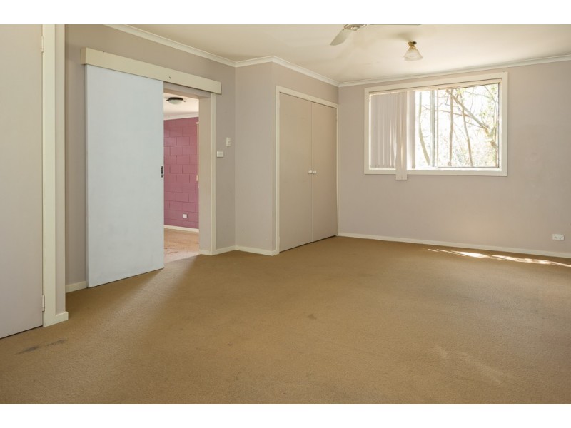 87 Country Club Drive, Catalina NSW 2536