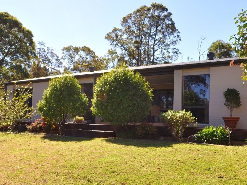 6 Burri Palm Way, Batemans Bay North NSW 2536