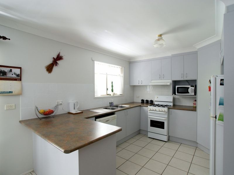 5 Benjamin Drive, Long Beach NSW 2536