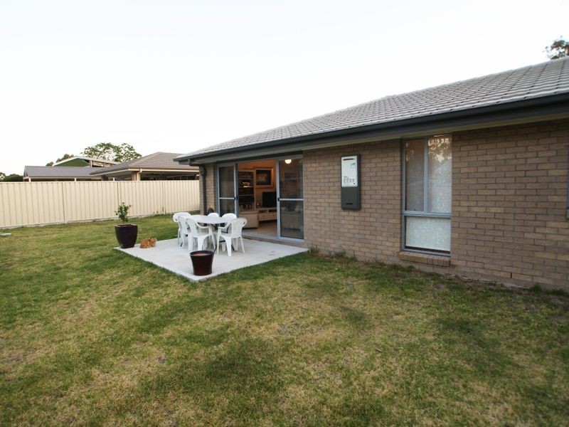 4 Martin Place, Broulee NSW 2537