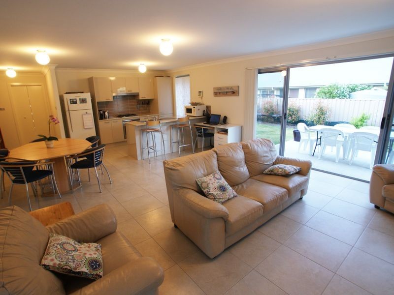 4 Martin Place, Broulee NSW 2537