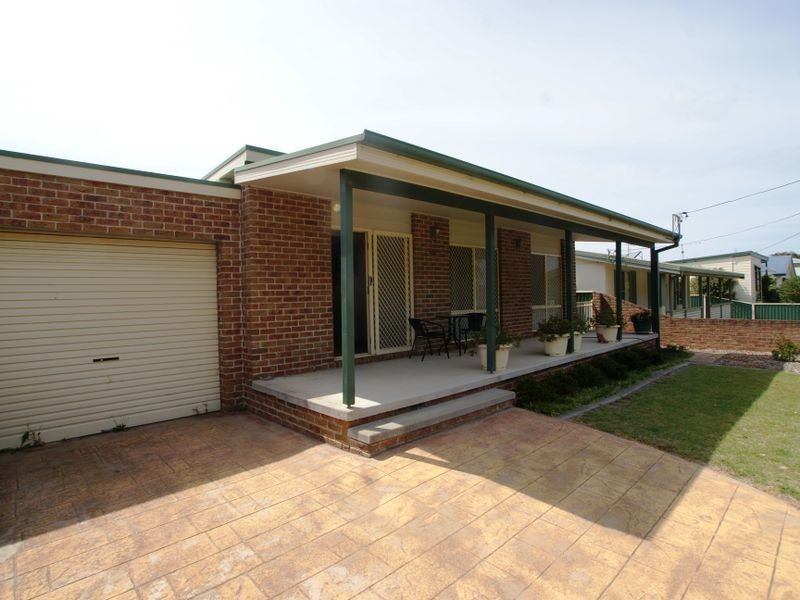 40 Sunpatch Parade, Tomakin NSW 2537
