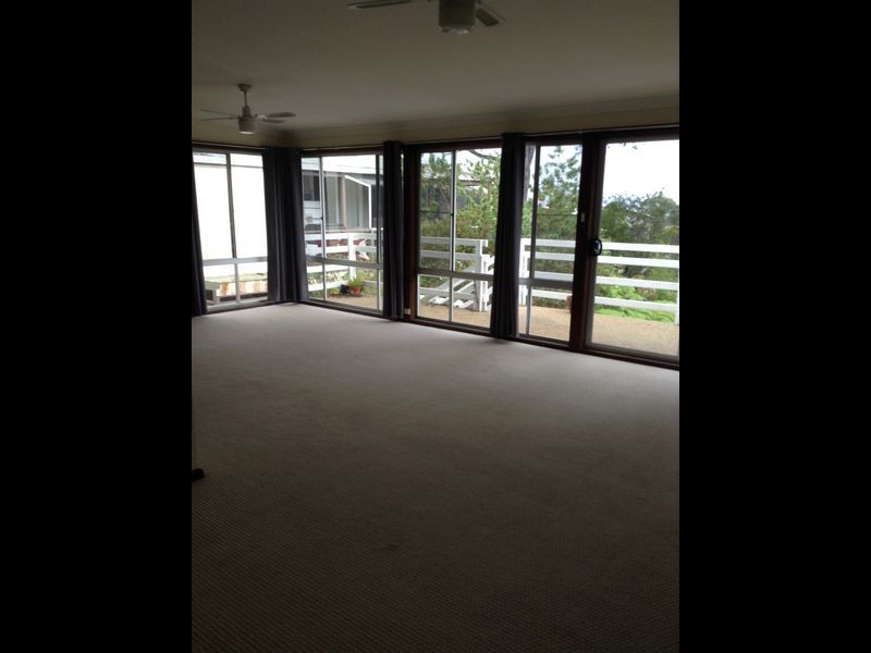568 Beach Rd, Denhams Beach NSW 2536