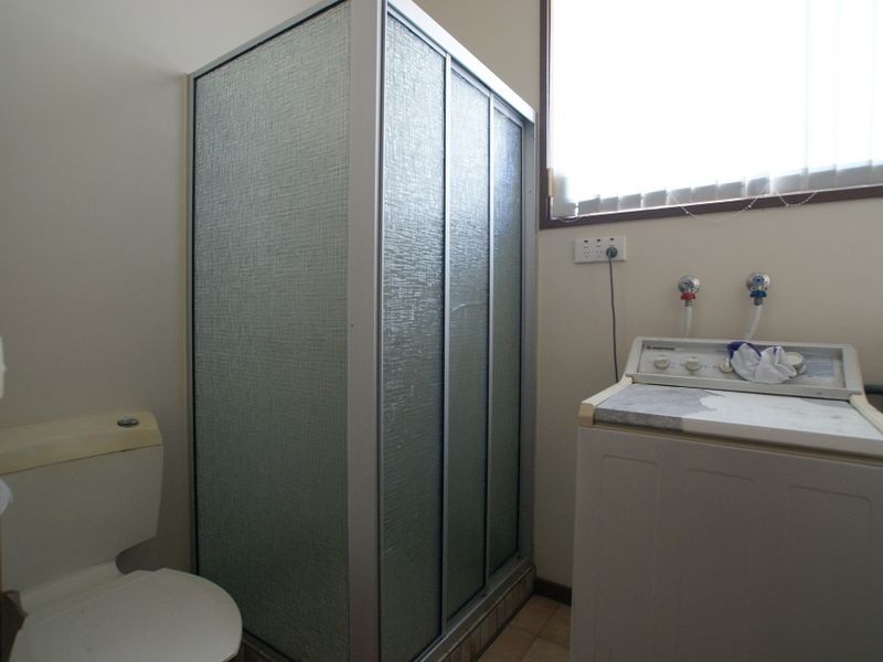 9 Flinders Way, Surf Beach NSW 2536