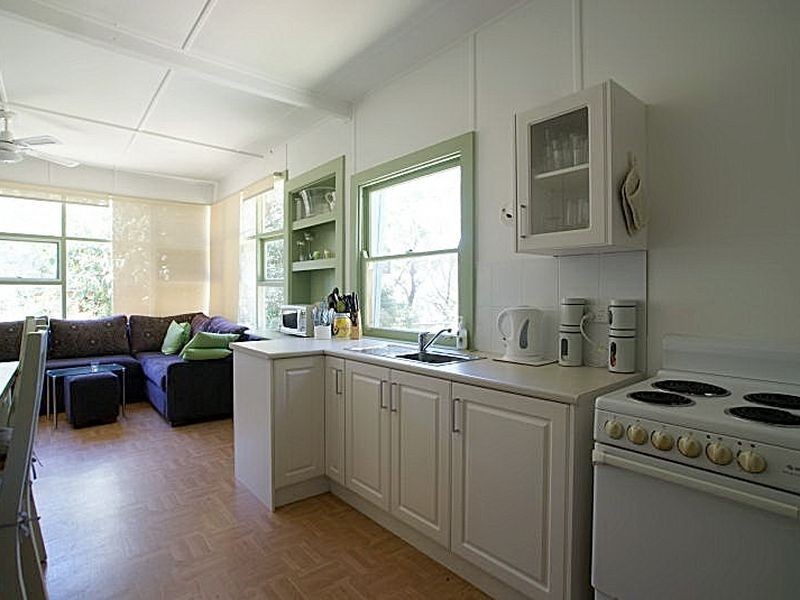 26 Depot Beach Road, Batehaven NSW 2536