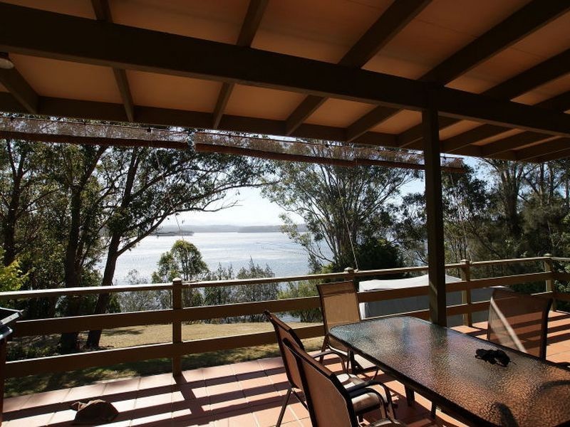 57 Kyla Park Close, Tuross Head NSW 2537