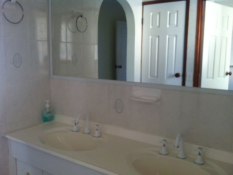 42 OCEAN AVENUE, Surf Beach NSW 2536