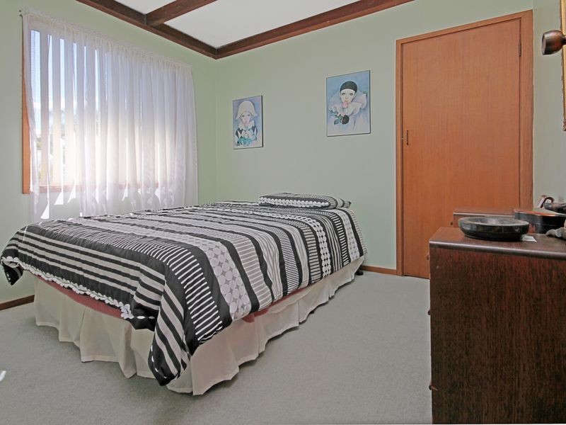 610 Beach Road, Surf Beach NSW 2536