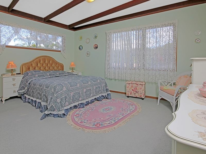 610 Beach Road, Surf Beach NSW 2536