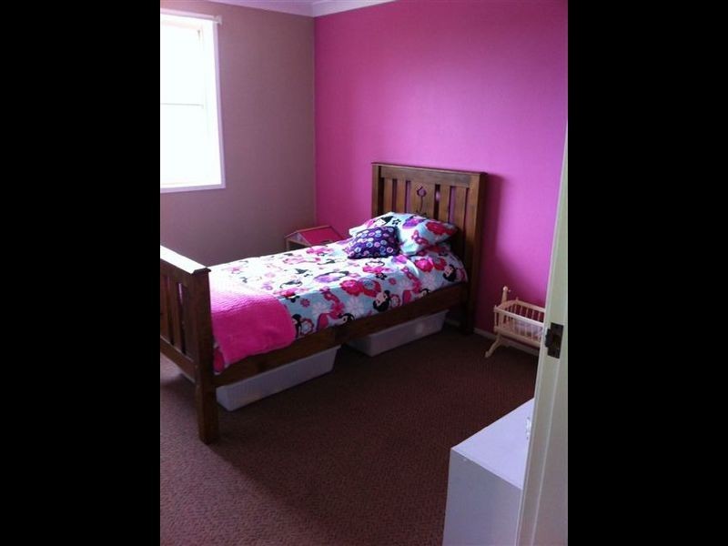 12 Berry Place, Surf Beach NSW 2536