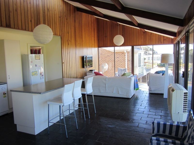 17 Bayside Street, Broulee NSW 2537