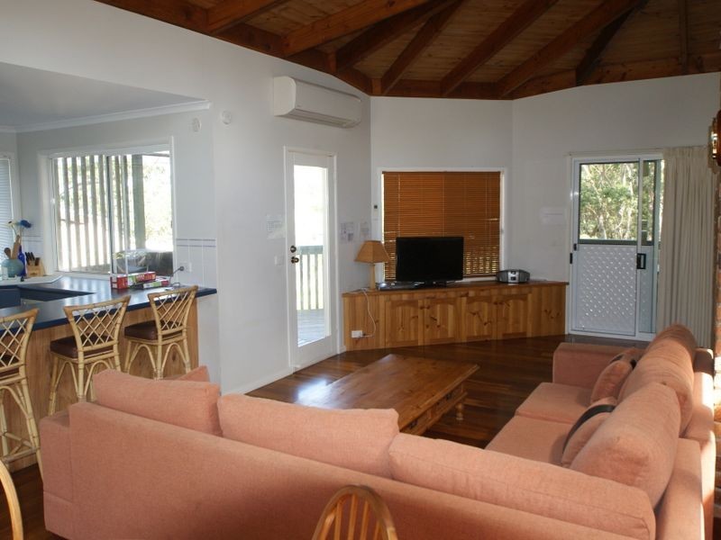 99 Longbeach Road, Long Beach NSW 2536