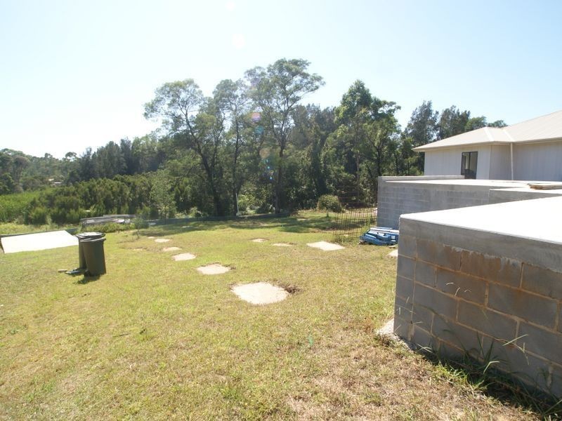 3 Oakwood Way, Catalina NSW 2536
