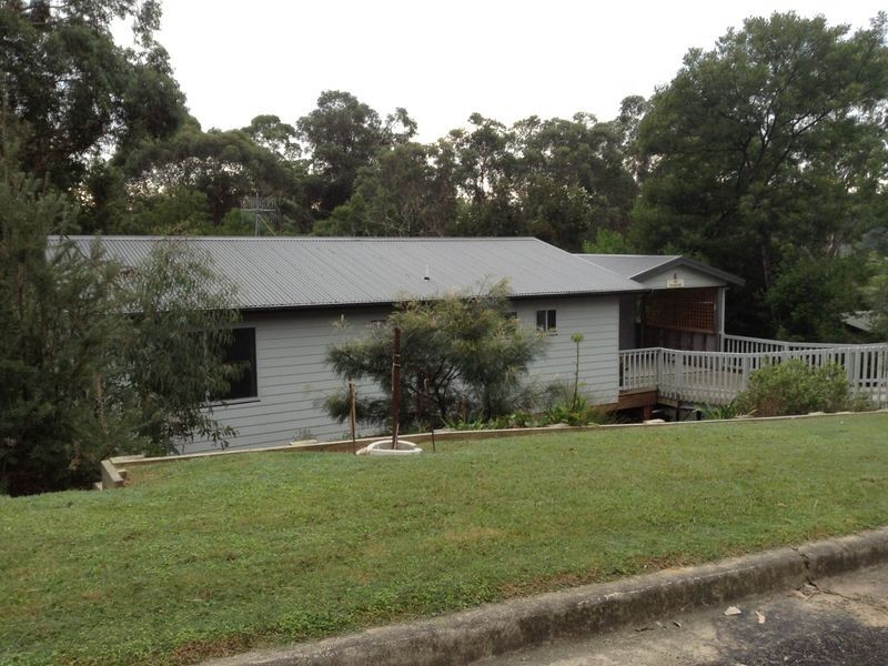 6 Currowan St, Nelligen NSW 2536