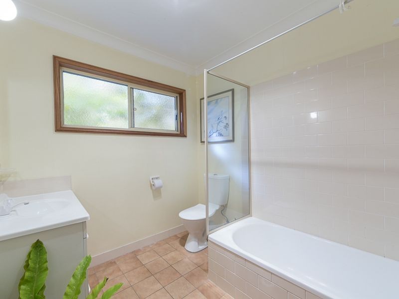 1A Barlings Drive, Tomakin NSW 2537