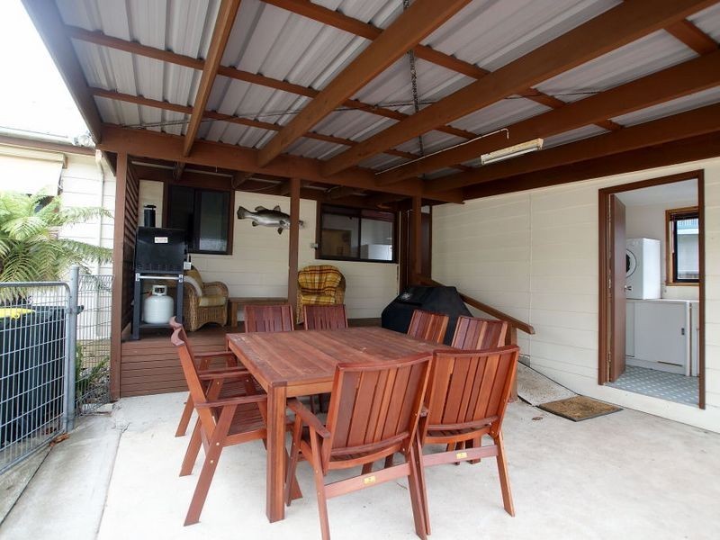 9 Red Hill Parade, Tomakin NSW 2537