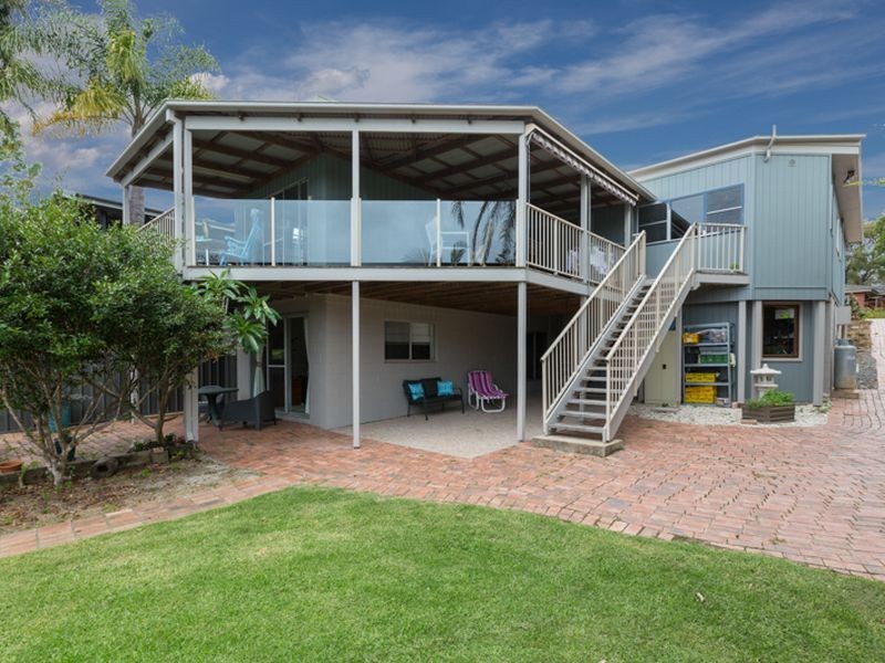 25 Joseph Street, Batehaven NSW 2536